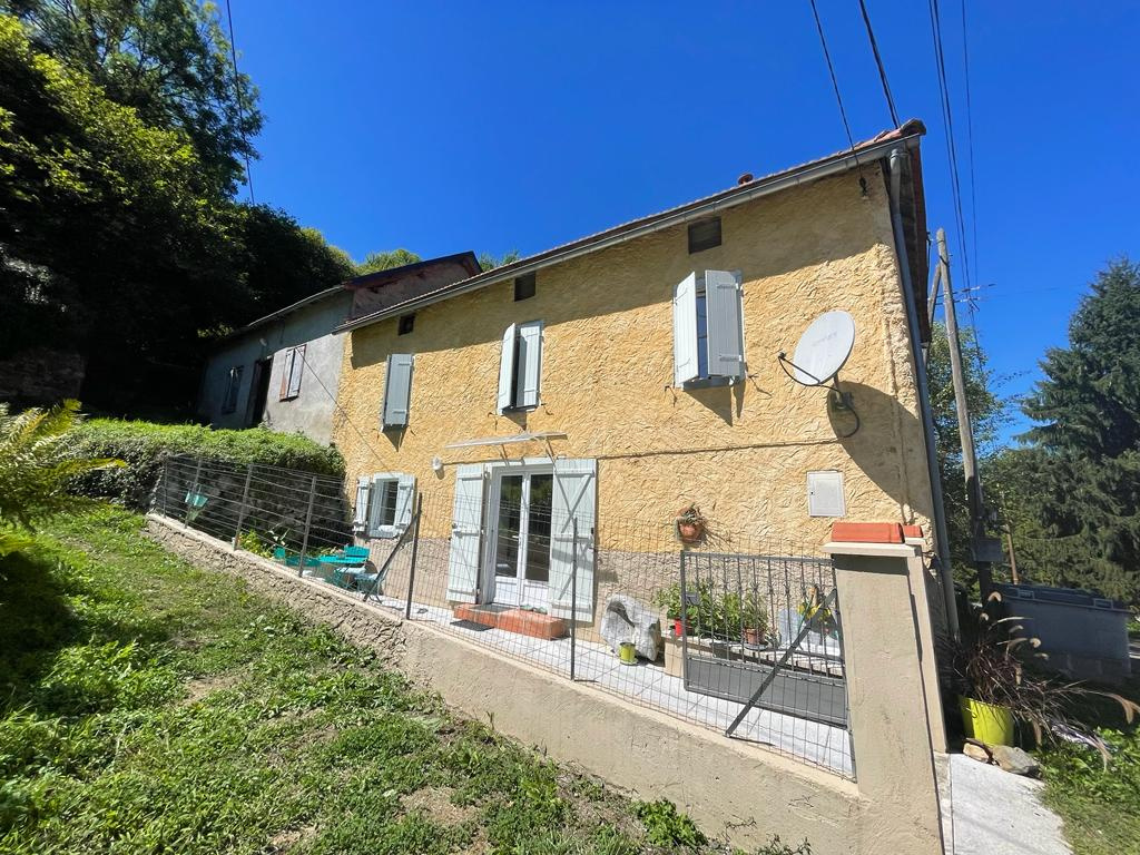 Agréable maison dans un hameau calme