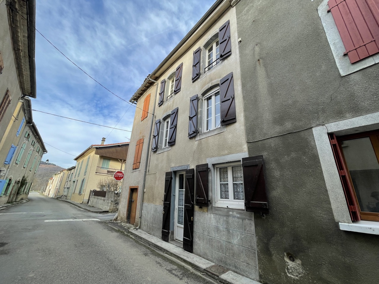 Maison au calme en coeur de village